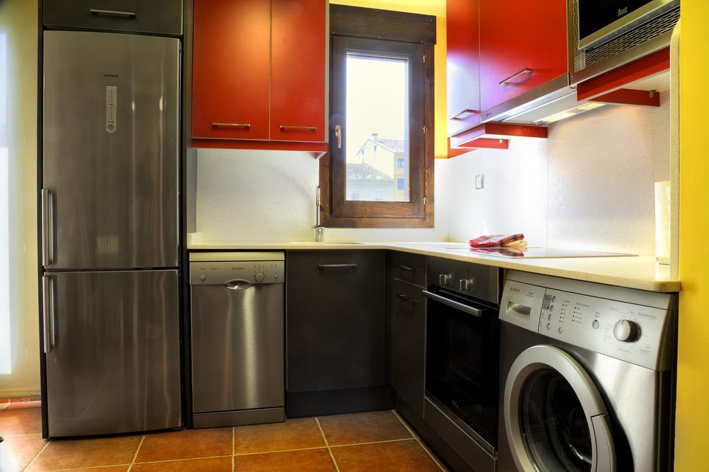 Apartamento La Seo Barbastro Zimmer foto